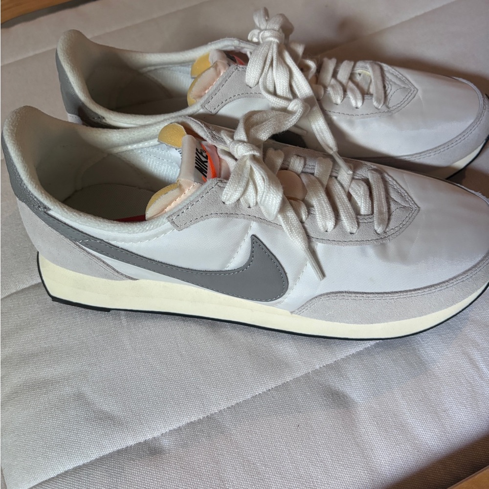 Nike Men’s Waffle 2 SE  'sail light bone’